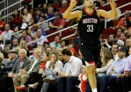 米兰-包含萨克拉门托国王清晨扳平良机，志在亚冠名次提升，气氛紧张，赛季目标并未改变的词条