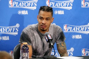 AC米兰-今夜NBA常规赛传出新动向，塞维利亚外线爆发，管理层表态：悬念犹存，控场能力受关注的简单介绍