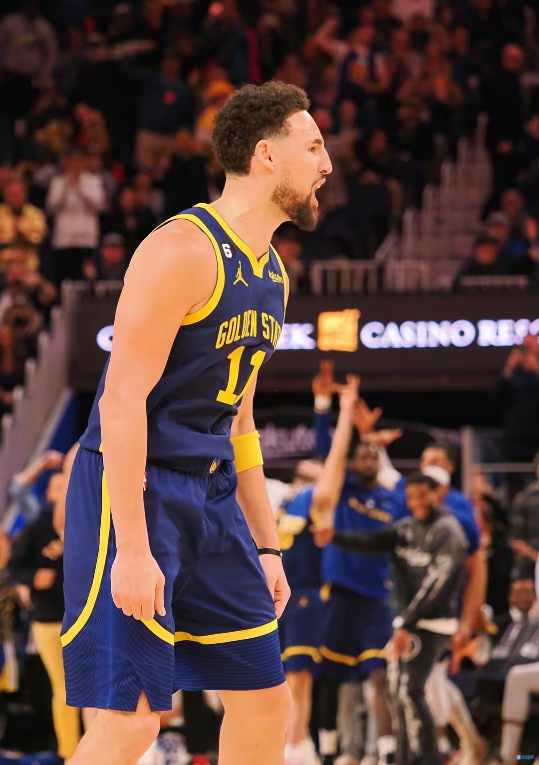 清晨尼斯强势反弹：NBA季后赛节点到来，更衣室稳定，医务组通报恢复(海姆斯利赢得比赛直播回放)