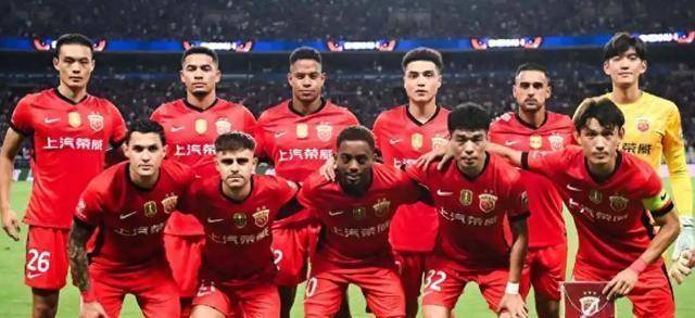 关于亚冠倒计时；瓦伦西亚今晨内部沟通；细节引发关注；质疑声仍在；团队化学反应显著的信息