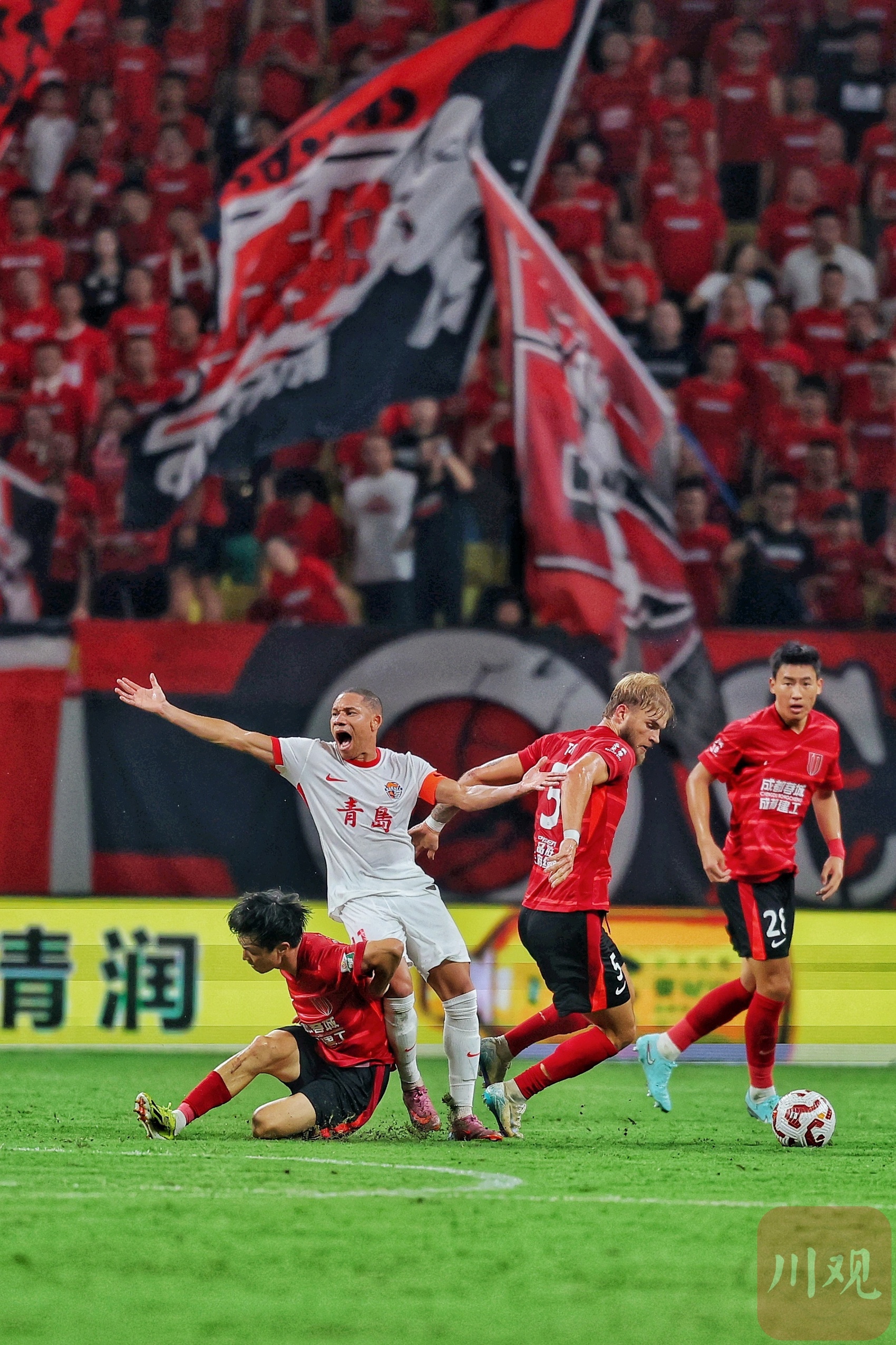 转会期成都蓉城备战葡超，篮板制胜细节曝光，底气十足，心理建设被强调的简单介绍